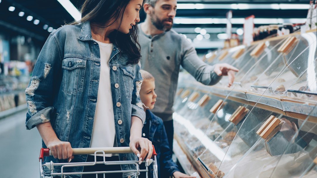 How to Plan an Affordable Thanksgiving Grocery Budget Without Wasting Food
